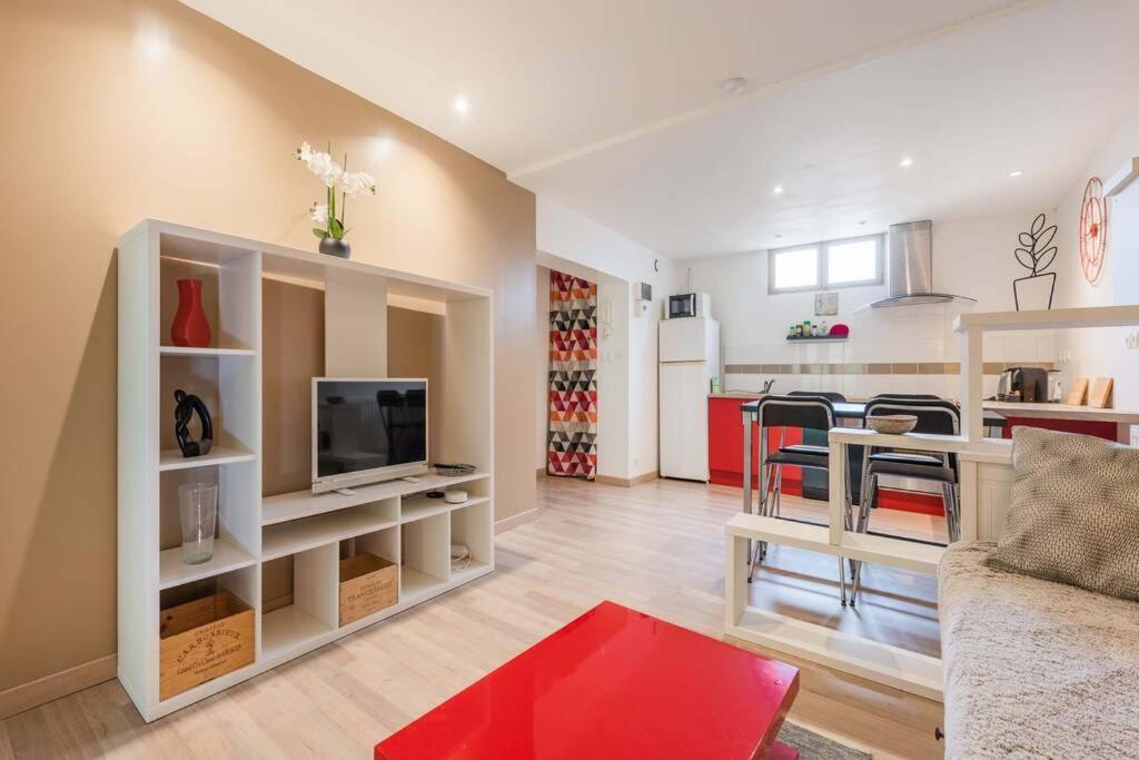 Studio Next To Bordeaux City Center With A Terrace Bègles Exteriör bild